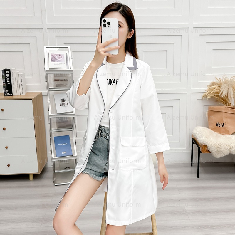 Uniforme de belleza negro con  - Medical Lab Logo reseña y precio