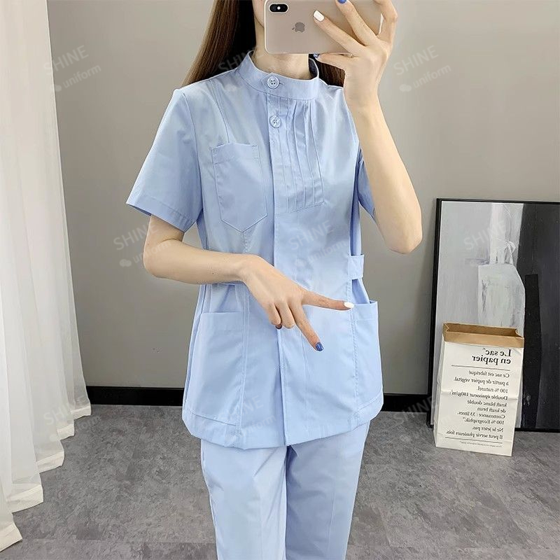Uniformes de Enfermera Rosados - Medical Lab Logo reseña y precio
